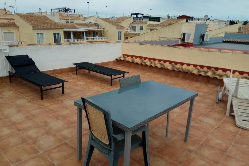 Bungalow Moderno Luminoso Terraza Solarium Patio Puerto Marino المظهر الخارجي الصورة