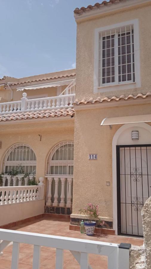 Bungalow Moderno Luminoso Terraza Solarium Patio Puerto Marino المظهر الخارجي الصورة